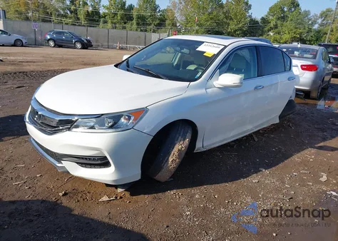 2016 Honda Accord Ex-L z USA, uszkodzony, nr VIN 1HGCR2F84GA007681